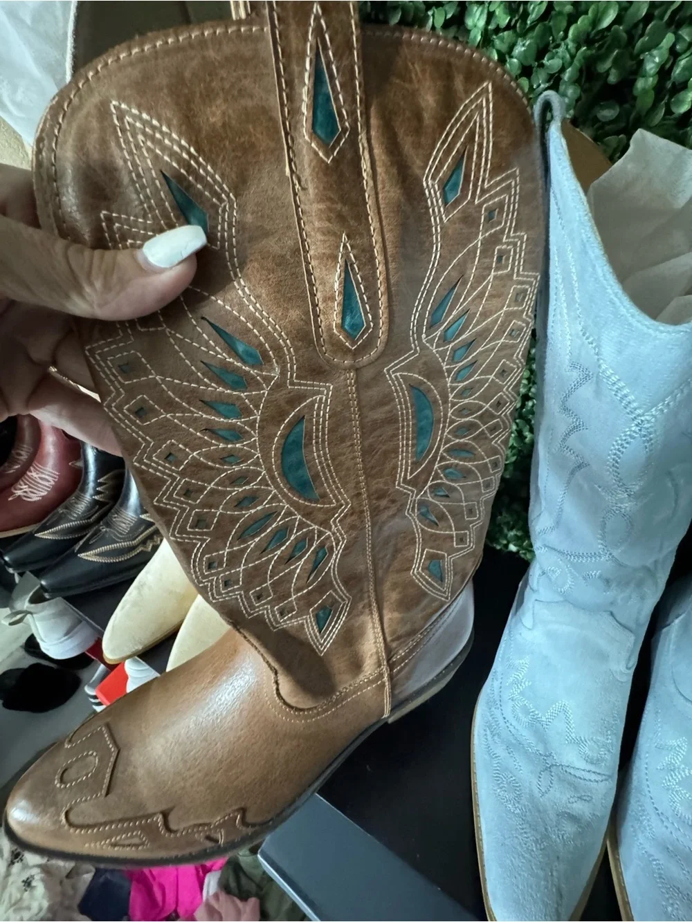 Classic Brown Leather Western Boots - Women's Cowboy Style - Picture 7 of 7